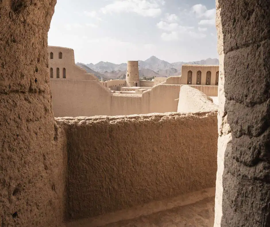 forte-bahla-unesco-oman-tour