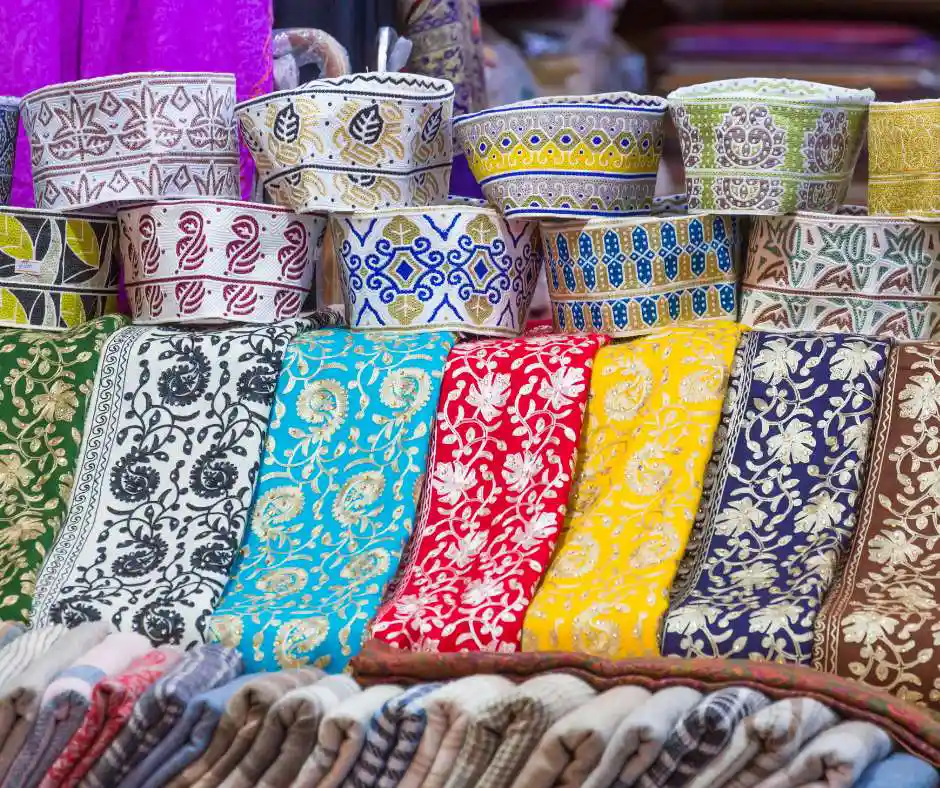 mutrah-souk-muscat-oman